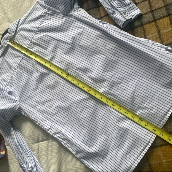 Calvin Klein blouse - Picture 8 of 8